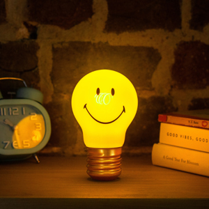 Suck UK Cordless Smiley Rechargeable Lightbulb